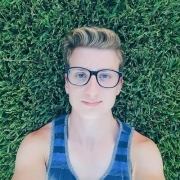 Profile Image van den22